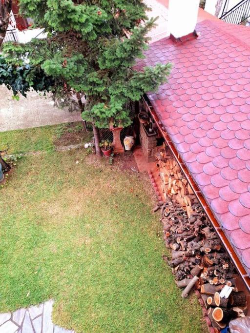 Το Σπίτι Του Γιάννη Lägenhet Pýli Exteriör bild